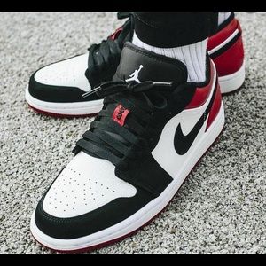 Nike Air Jordan 1 Low Black Toe (GS) size 7